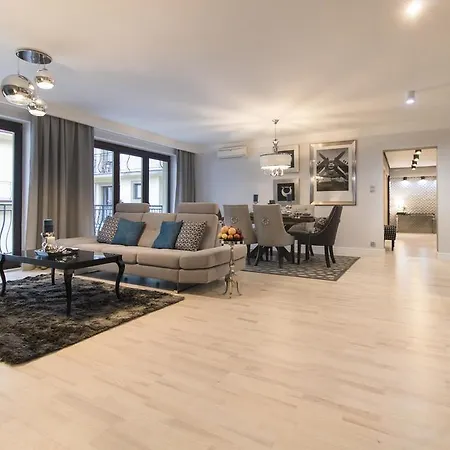 Kings City - Skawinska Apartment