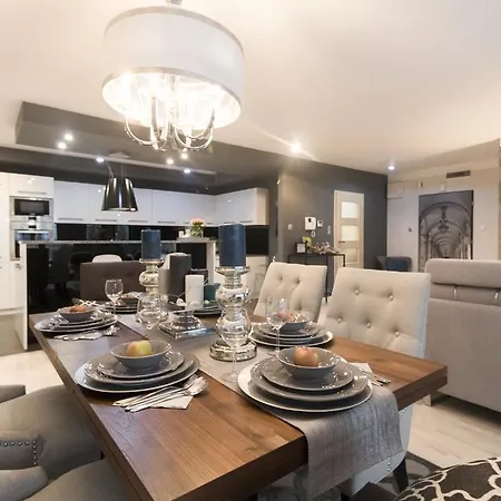 Kings City - Skawinska Apartment