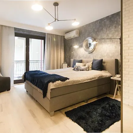 Kings City - Skawinska Apartment